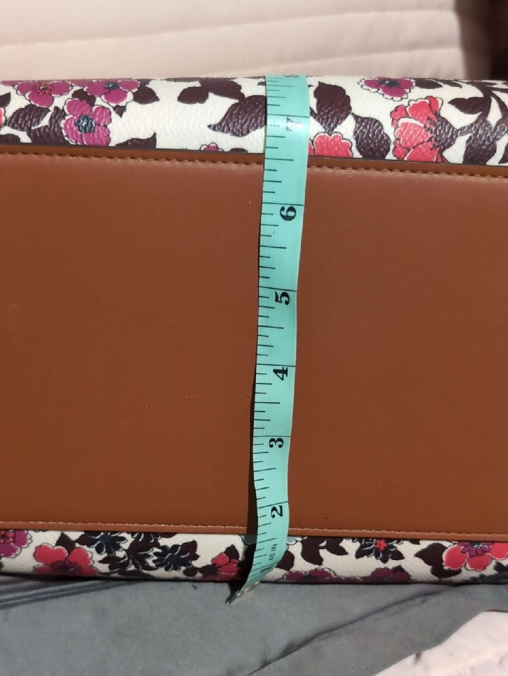Tory Burch Tote - Picture 4 of 12